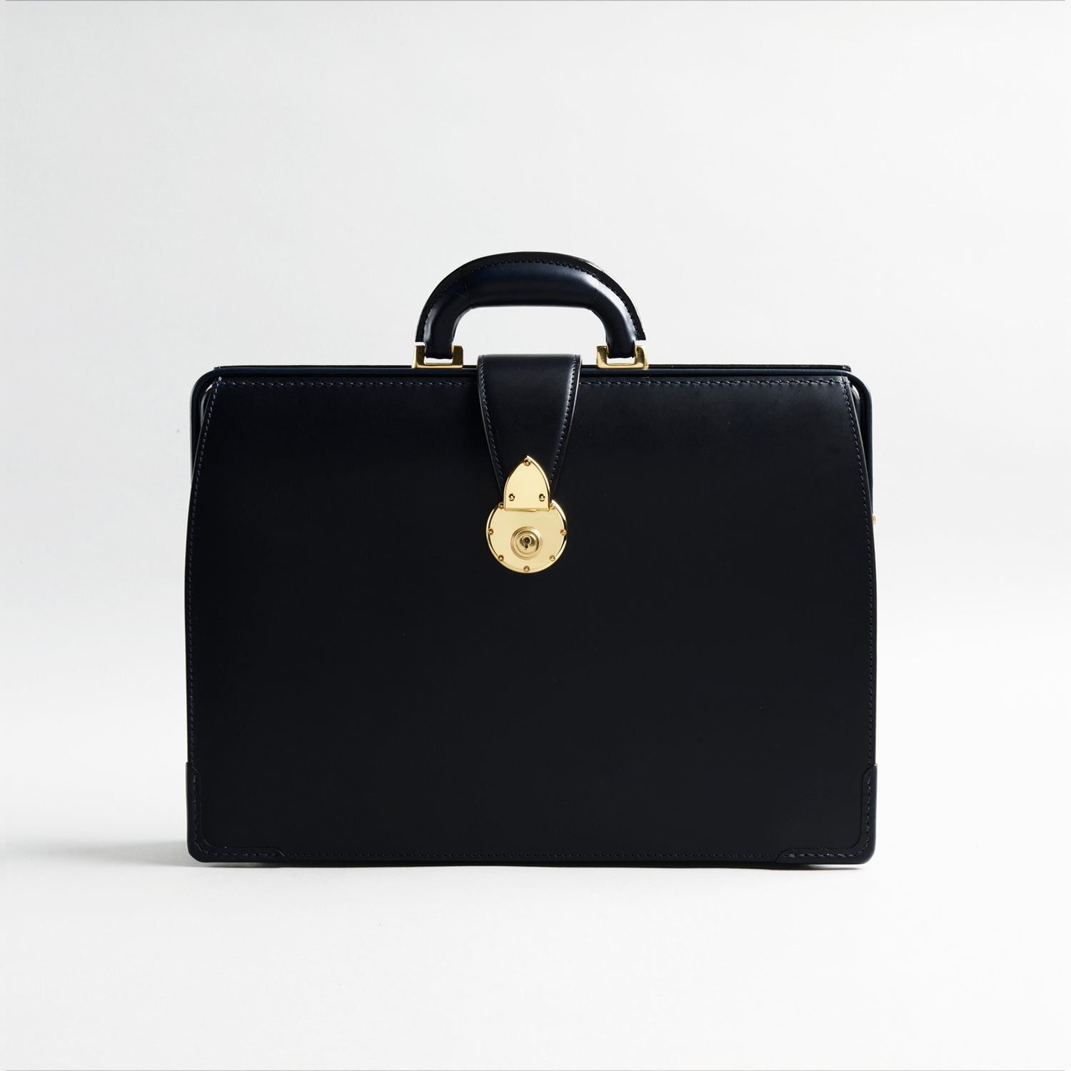 大峽製鞄＞期間限定POPUP | 売場ニュース | 博多阪急 | 阪急百貨店