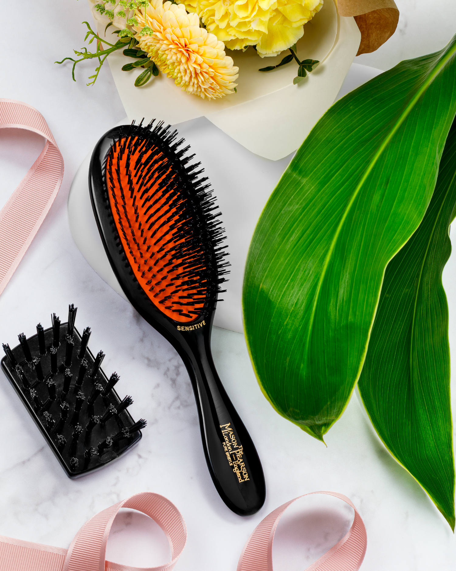大切な人へのギフトにもおすすめ「メイソンピアソン」ヘアブラシ