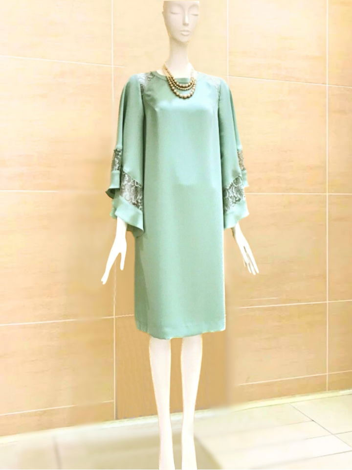 阪急百貨店　カラーフォーマル　ワンピース　ドレス